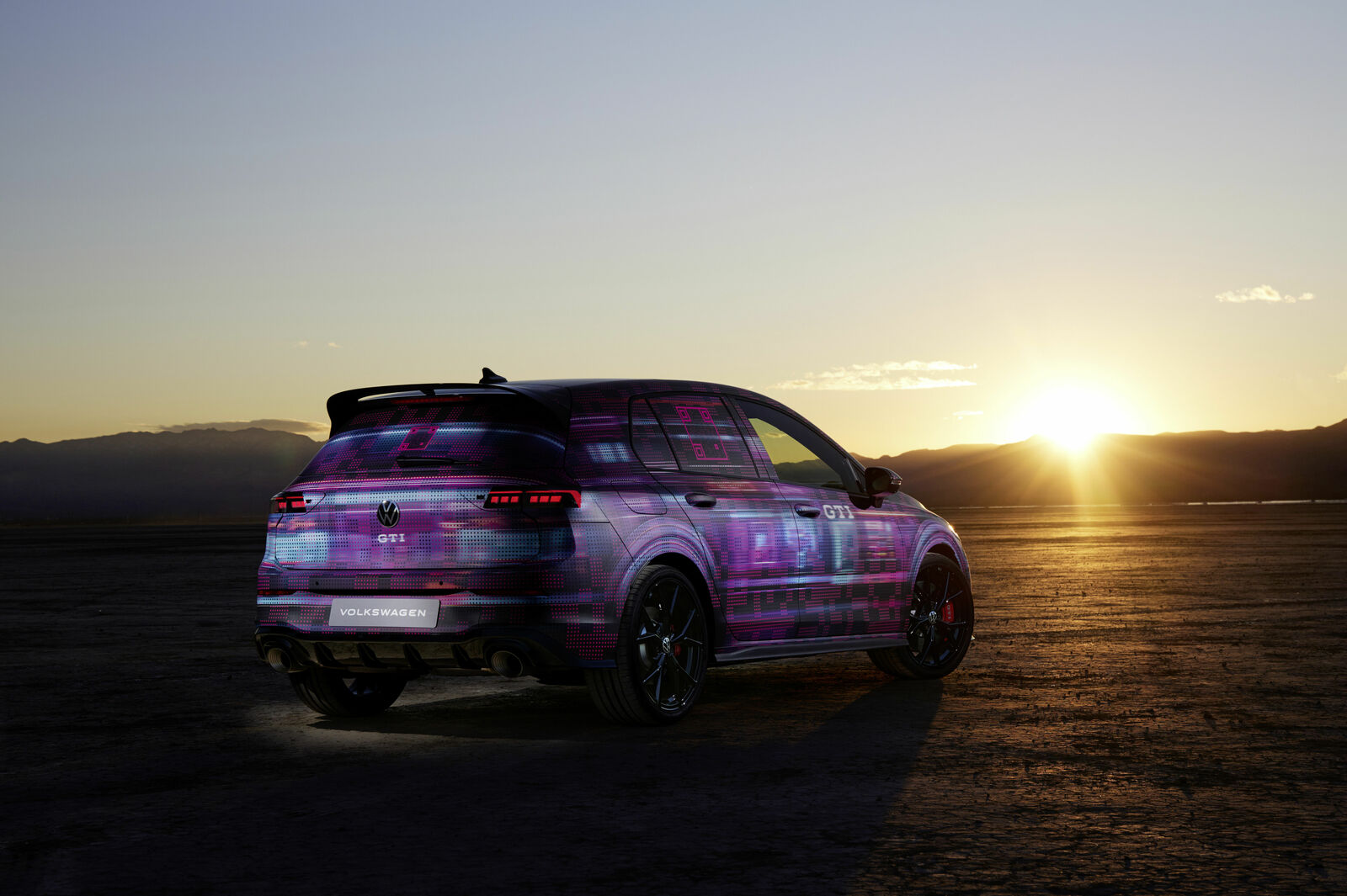 Αυτό είναι το ανανεωμένο Volkswagen Golf!